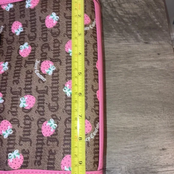 Juicy Couture Berry Sweet Mini Hand Bag - Picture 10 of 16